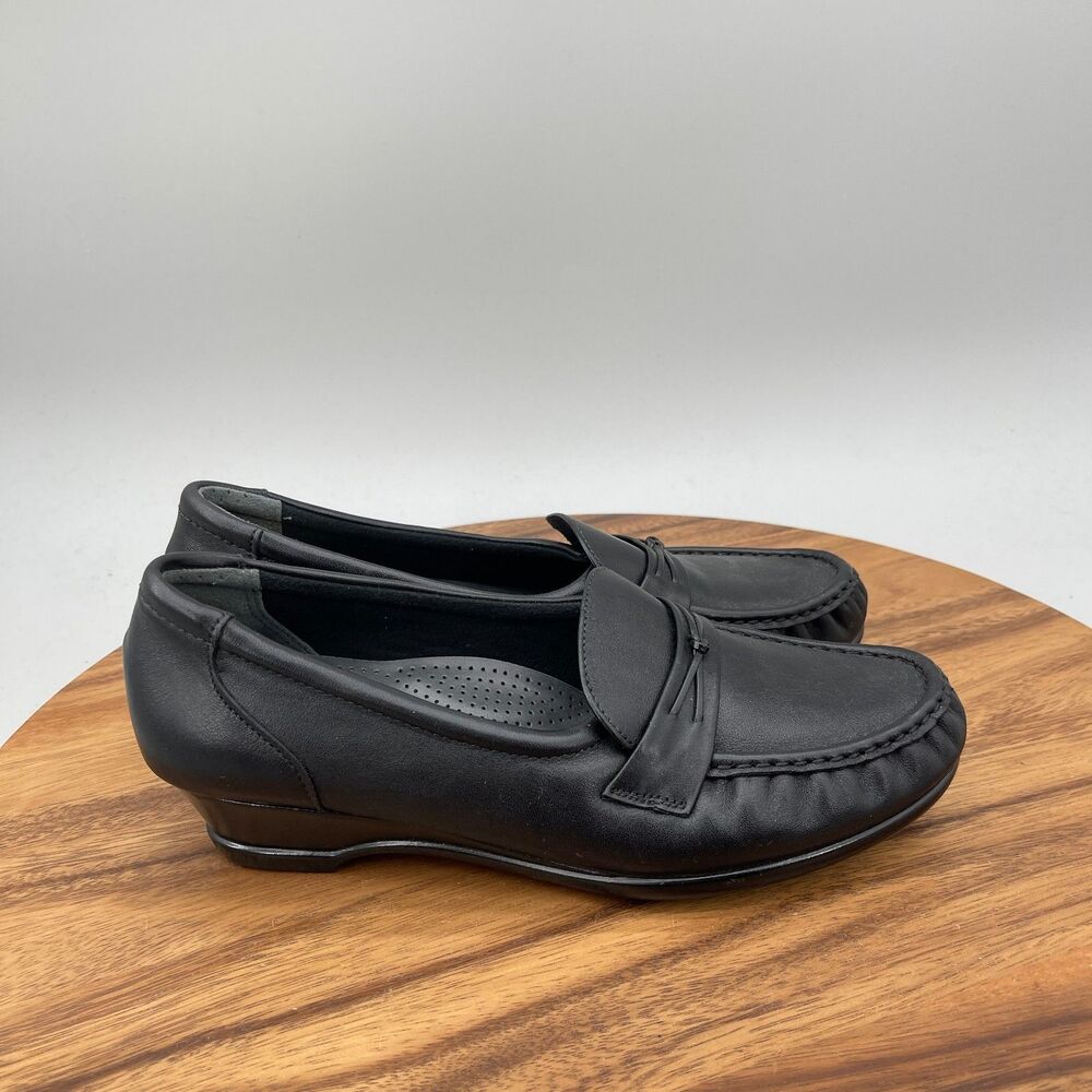 SAS Easier Wedge Loafers Womens Size 8.5 W Black Leather Casual Comfort Shoes